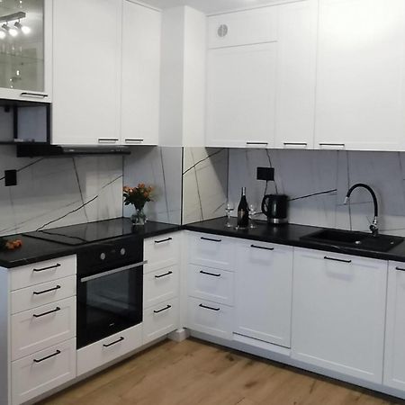 Cicha Przystan Apartament Regata Garaz W Cenie Apartment Kolobrzeg Exterior photo
